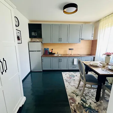 Jm Apartment